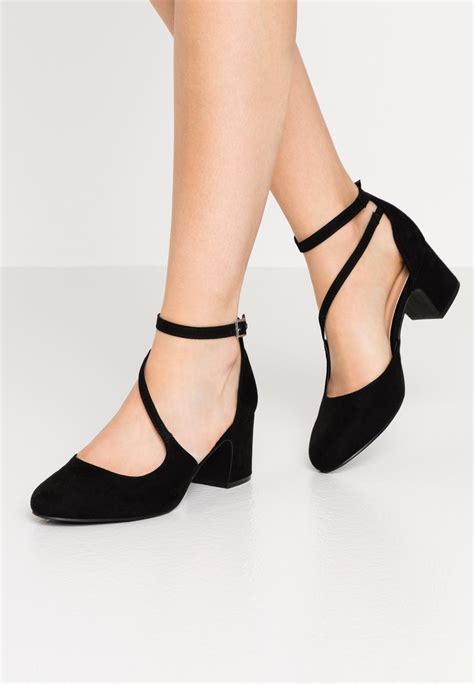 zalando sneakers pumps.